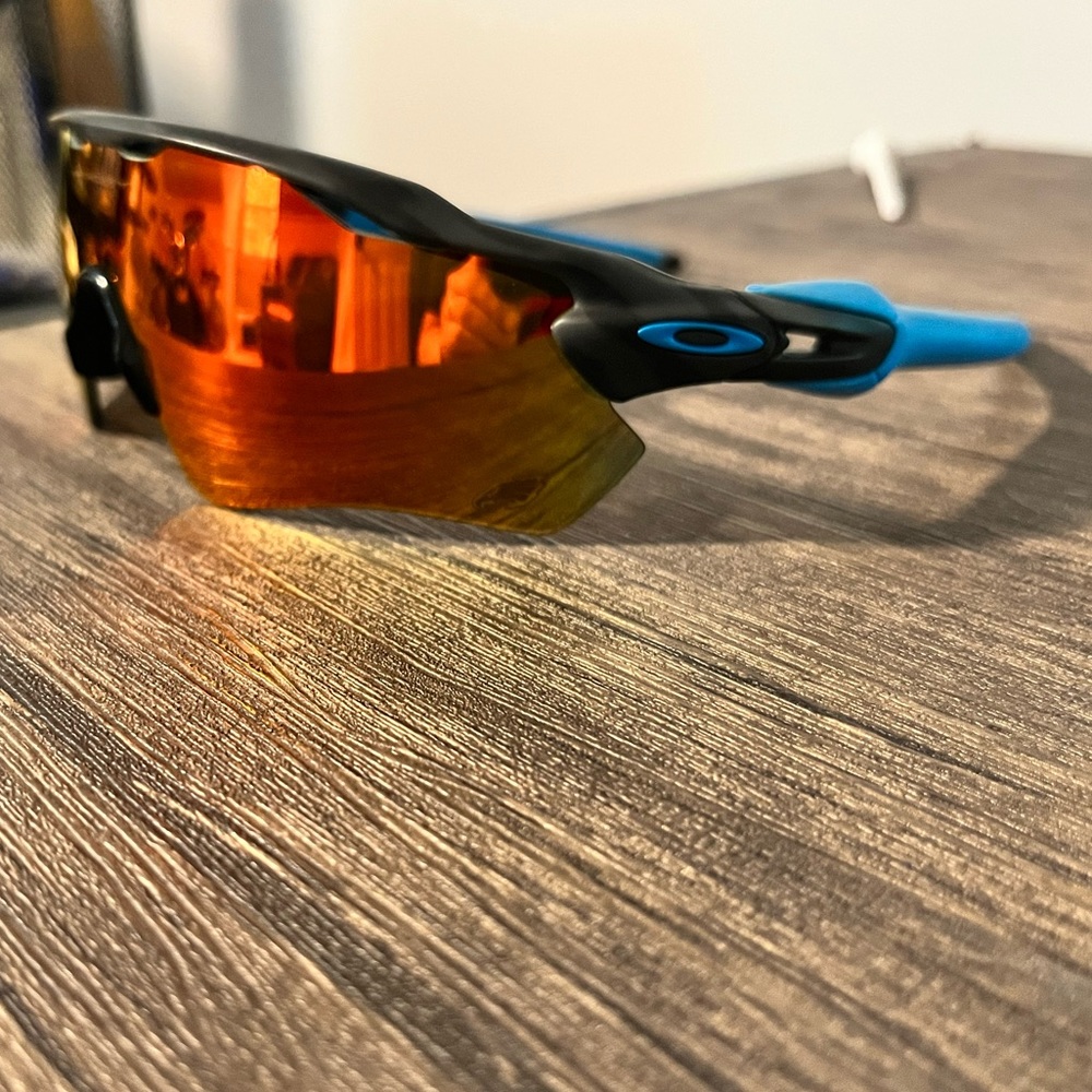 Custom Radar EV Oakley Sunglasses
